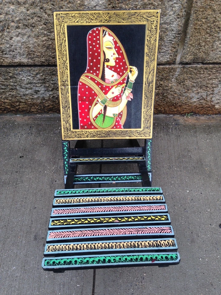 INDIA Artesanal/Pintada Decorativa Precioso Arte Madera Silla Plegable/Chaise Foto 2 de 4