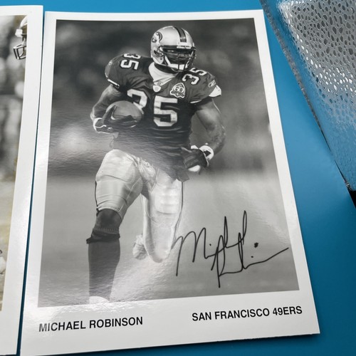 Michael Robinson & Shawntae Spencer SAN FRANCISCO 49ERS Team Issue 5x7 PHOTOS 09 - Picture 3 of 4
