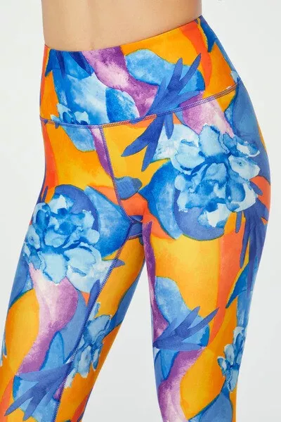 New MARIKA High Waisted Leggings In Summer Watercolor Abstract Print Small  S