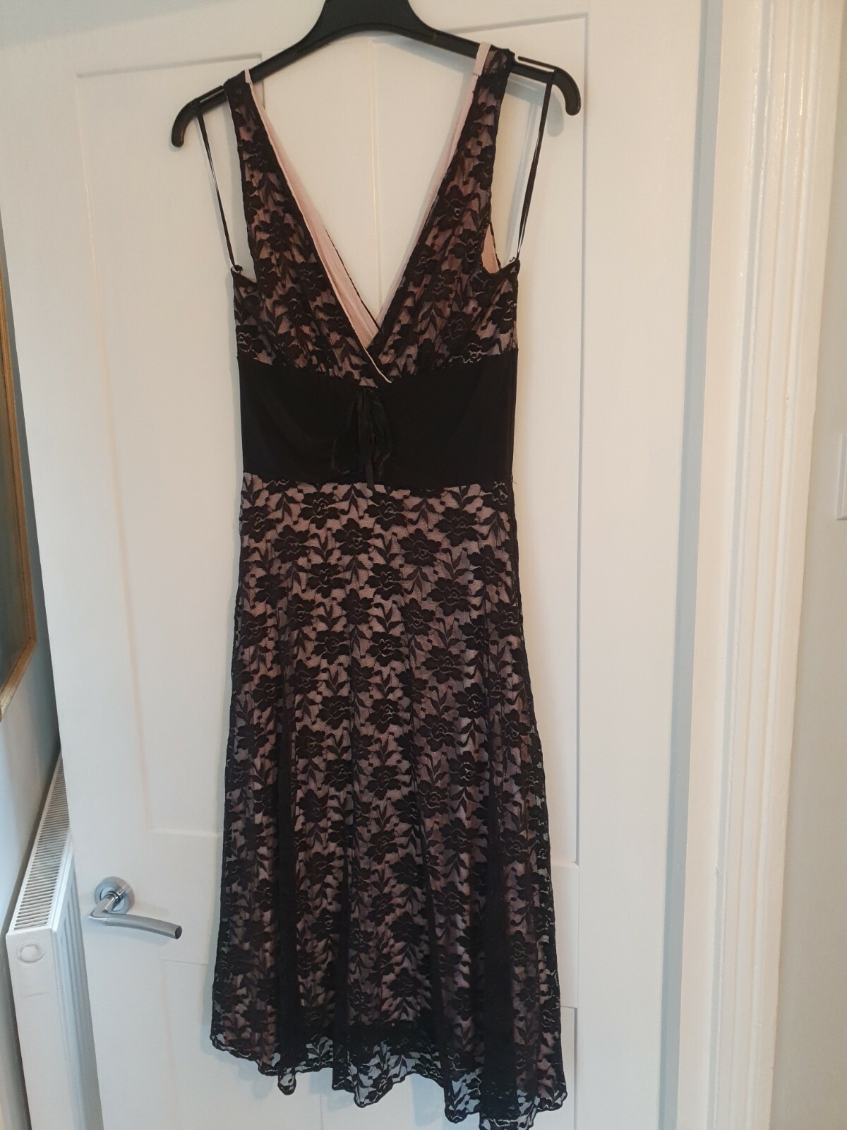Edge Stretch Dress