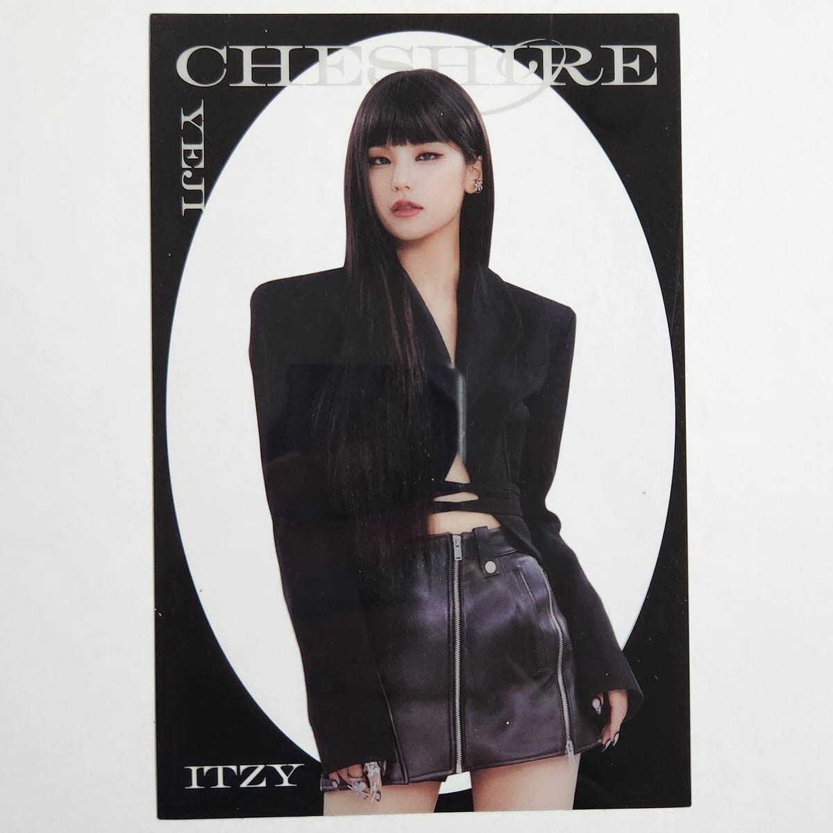 Yeji Official Clear Photocard Itzy Cheshire Genuine kpop | eBay