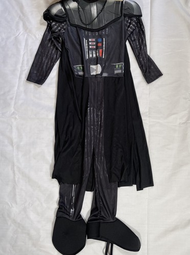 Star Wars Darth Vader Costume. Size 4-6. New. - Picture 2 of 9