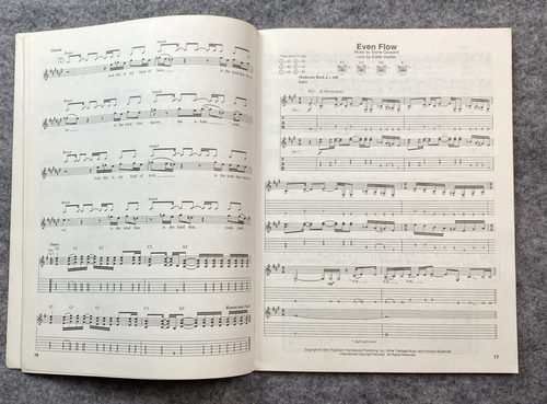 Vintage 1994 Hal Leonard Tablature Book "Seattle Scene" 11 Classic Grunge Songs - Picture 6 of 10