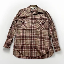 Vintage Men’s Woolrich Wool Blend Flannel Pearl Snap Size M Brown Beige Plaid