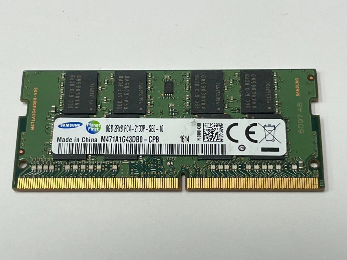Samsung PC4-17000 (DDR4-2133) Bus Speed Computer RAM 8 GB Capacity