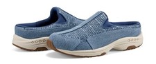 Easy Spirit Travel time Clog in a blue denim/raffia material. The clog