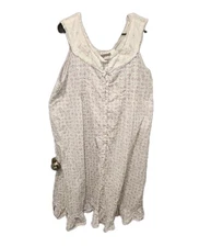 Romantic Vintage Cottage Nightgown  1970s 80s  Bows, Scalloped Lace Trim Large