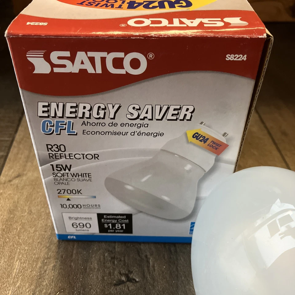 Satco S8224 15 Watt (65 Watt) 690 Lumens R30 Reflector CFL Soft White 2700K GU24 - Image 2 of 4