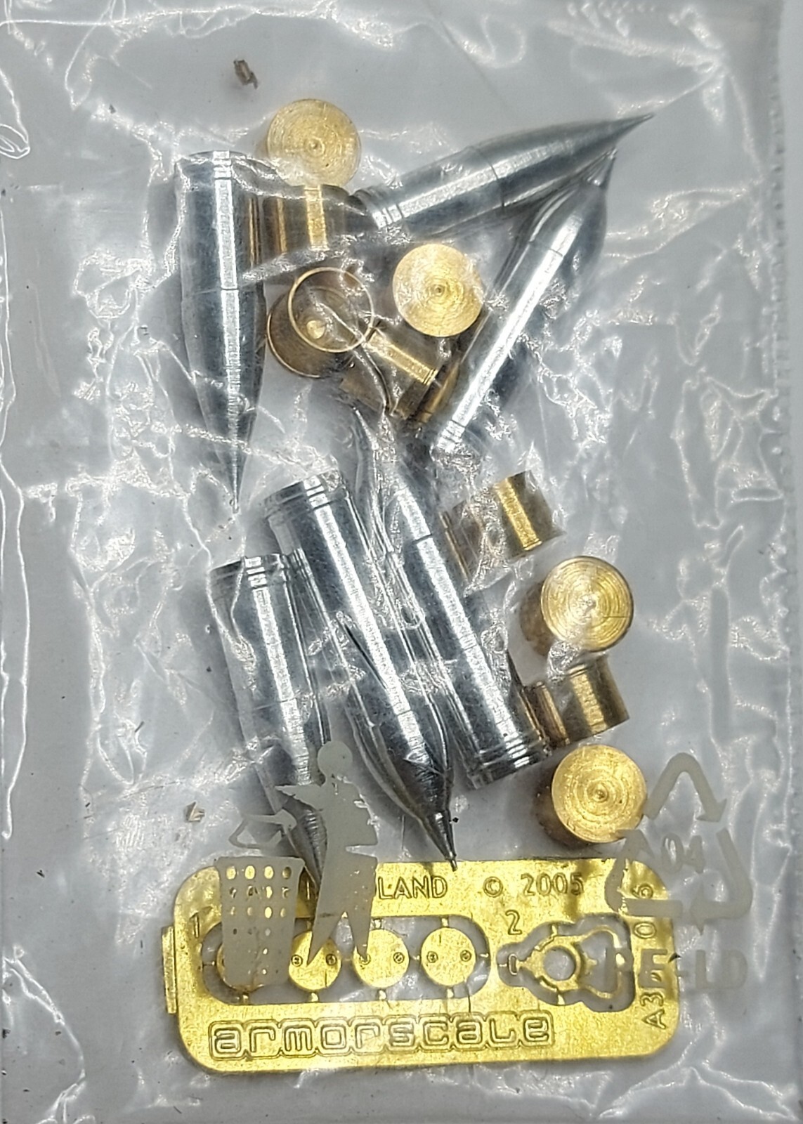 RARE DOUILLES + OBUS LAITON ALUMINIUM