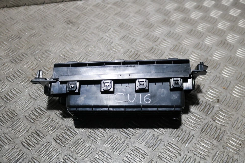 FORD FOCUS MK3 CONSOLE CENTRAL PORTA-COPO ACABAMENTO F1EB-R13560-BDW 2015-2018 CU16 - Imagem 4 de 4