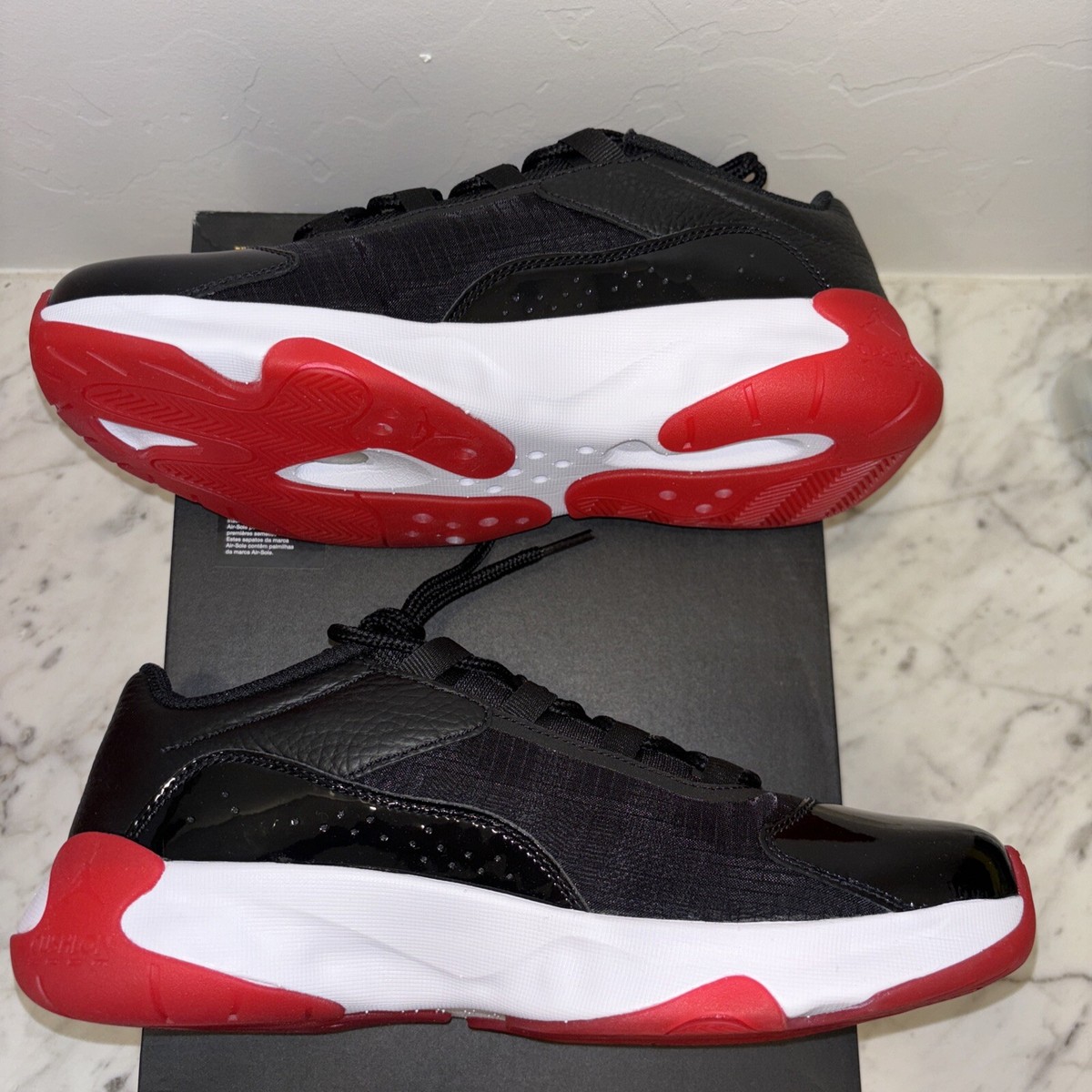 Air Jordan 11 retro Low ホワイト/ブラック/レッド Nike Air Jordan 11 Retro Low - White / University Red