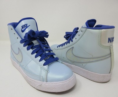 nike blazer blue swoosh