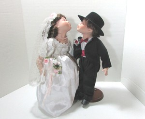 bride and groom porcelain dolls