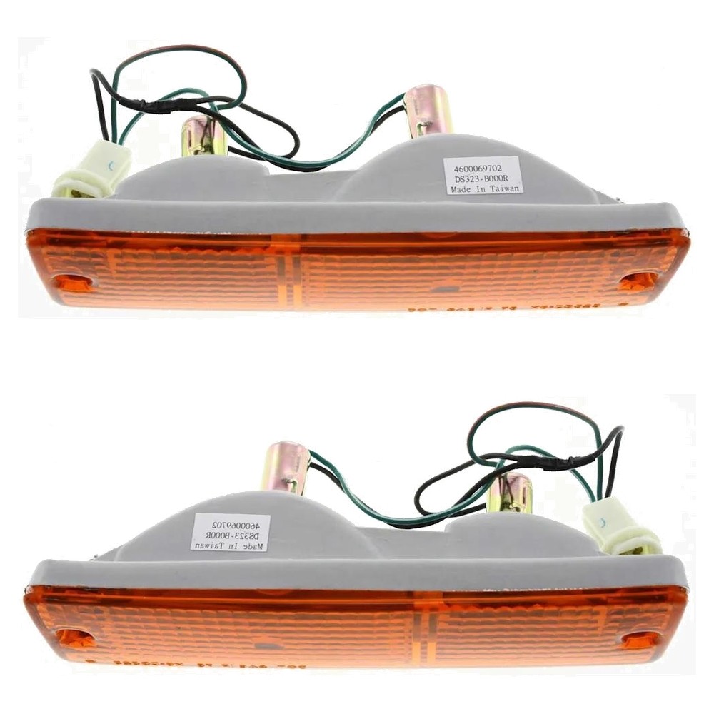 Front Turn Signal Lights Pair 80-86 Nissan 720 2.0L Base Pickup