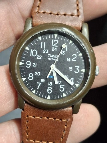 Timex Camper Quartz Green Case Black Dial Mens Vintage 1990s Quartz Watch Retro