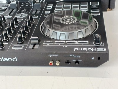 Roland DJ-202 2CH 4-Deck DJ Controller Serato USB Bus Powered