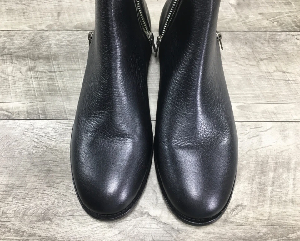 Mujer Frye 71718 Carly Cremallera Chelsea Negro Cuero Botines Talla 9.5 L Nuevo Foto 4 de 4