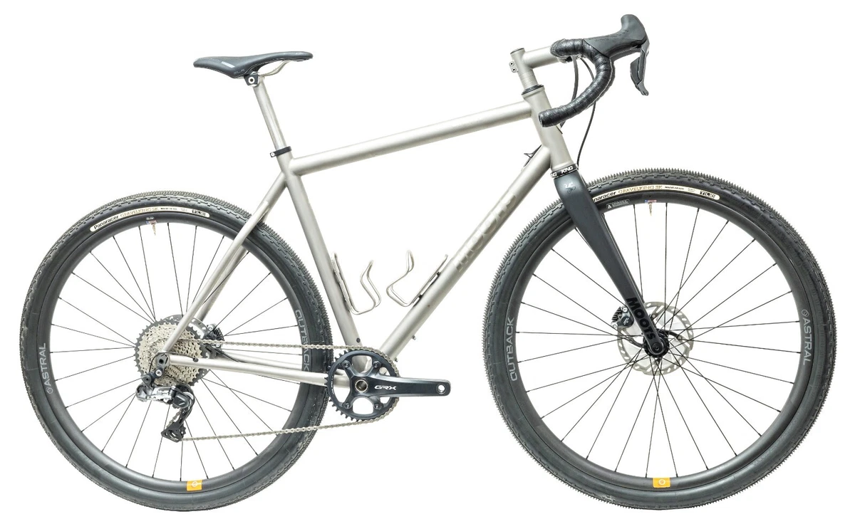 Moots Routt 45 Shimano GRX Di2 Titanium 1x 11 Speed Gravel Bike
