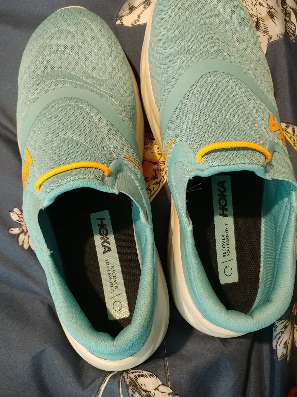 hoka one one ora recovery shoe 2