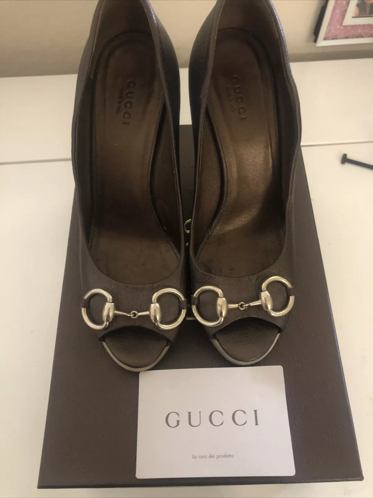 Chaussures Gucci Cellarius Soft Metallic 37 1/2 au détail