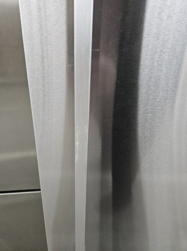 Fisher Paykel RF135BDRUX4 25" Stainless CD Bottom-Freezer Refrigerator #114938 - Picture 2 of 12