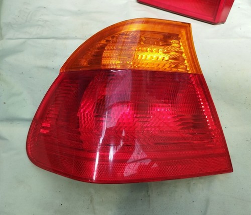 BMW 3er E46 320i Limousine Rückleuchte Rücklicht Heckleuchte  links 8364921
