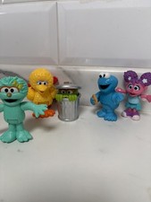Sesame Street 3" Articulated Neighbourhood Friends Character Toy Figures x5