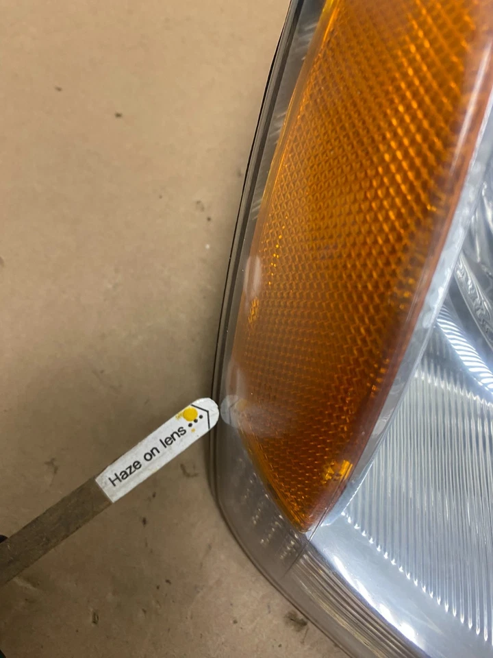 Faro lateral halógeno para pasajero derecho Kia Sorento 2003 a 2006 P1194 DW Foto 4 de 4