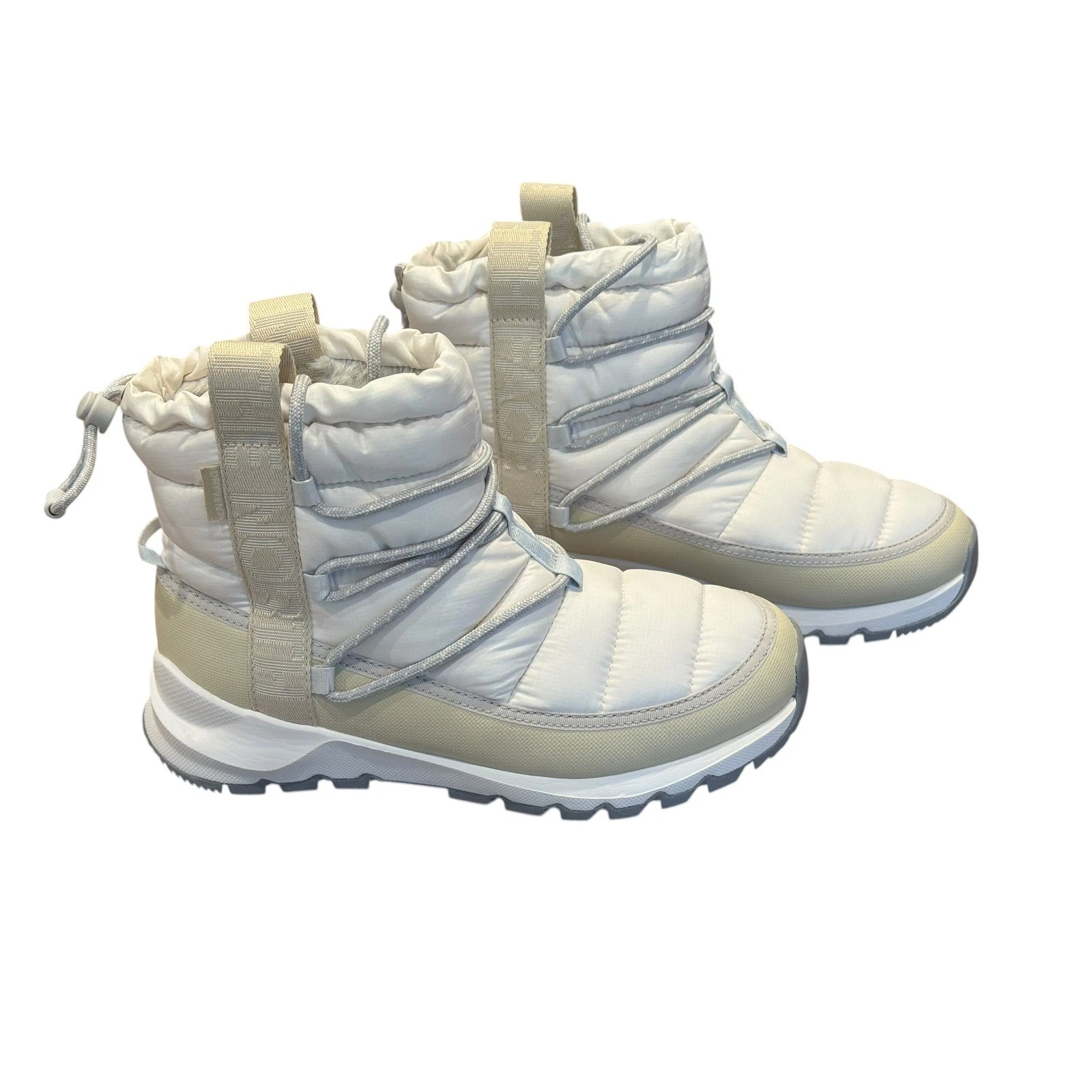 The North Face Thermoball Lace Up WP Boots Glacier Gray Gravel Size 7 Waterproof
Opens in a new wind