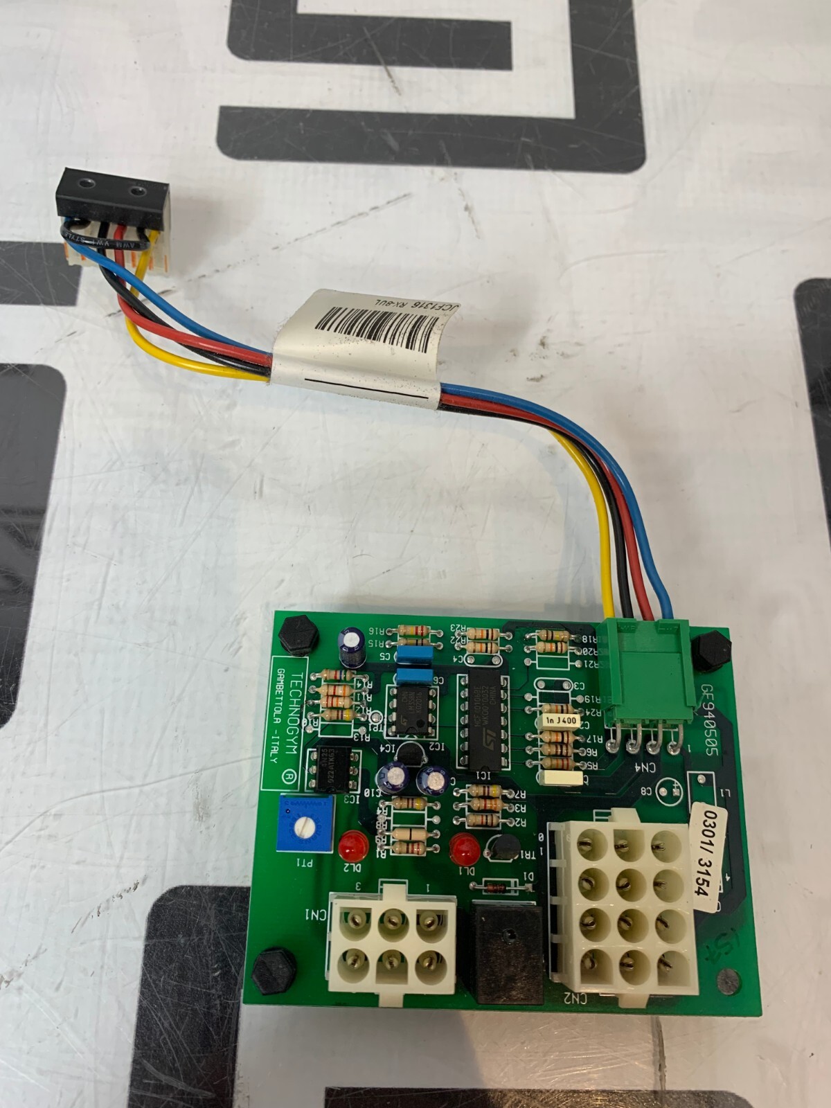 PLACA DE INTERFAZ INVERSOR TECHNOGYM RUNRACE HC1200 GF940505