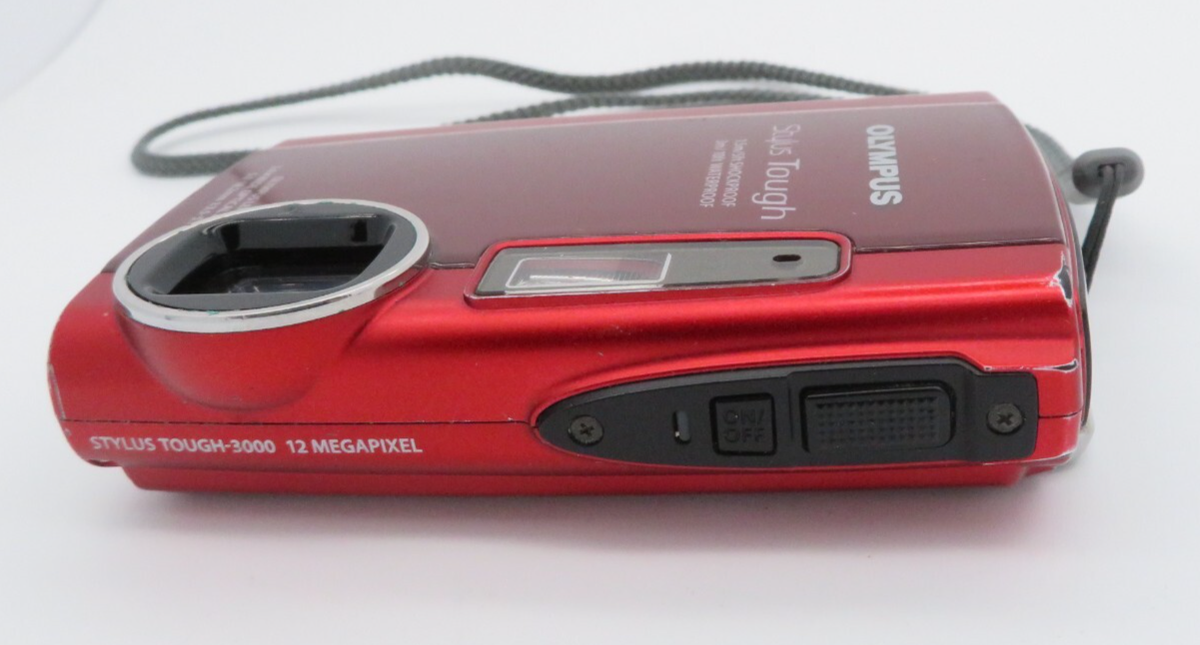 OLYMPUS U Tough 3000 (良品） Olympus Stylus Tough 3000 / µ (mju) Tough 3000 12.0MP