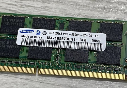 SAMSUNG 2 x 2 GB 2Rx8 PC3 - 8500S SODIMM Laptop Memory M471B5673EH1- CF8 - Picture 3 of 3