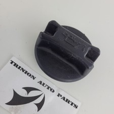 2000-2013 Nissan Murano Oil Filler Cap Black Oem