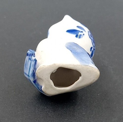 Vintage Miniature Bone China Delft Blue Wise Owl Figurine W/ book & Glasses 1.5" - Picture 7 of 9