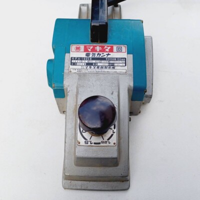 Makita 1805B 6 1/8 Planer 155mm 50-60Hz 1140W 12A 100V 15000RPM