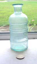 NICE FANCY AQUA MASTER INK EMBOSSED, CHAS. M HIGGINS & CO, 8 OZ, USA