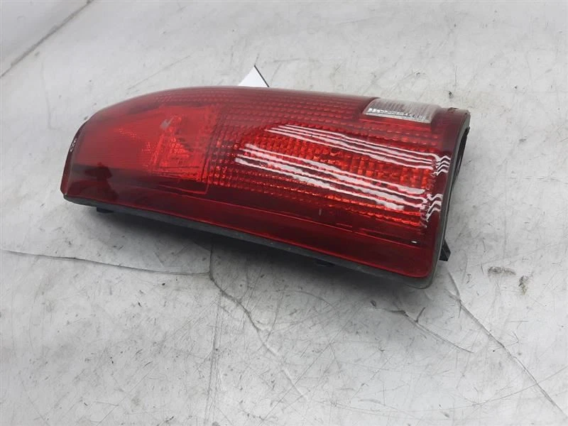 Luz trasera izquierda conductor camioneta Chevrolet 2500 90-00 05977867 Foto 4 de 4