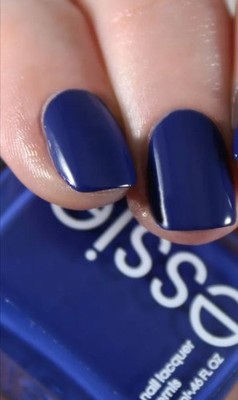 Nagellack Essie, Nr. 884 licence to thrill, Kobaltblau, 13,5ml  NEU.