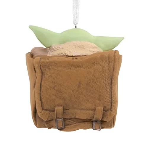 Ornamento Mandalorian Star Wars Hallmark (The Child Grogu na bolsa) - Imagem 2 de 2
