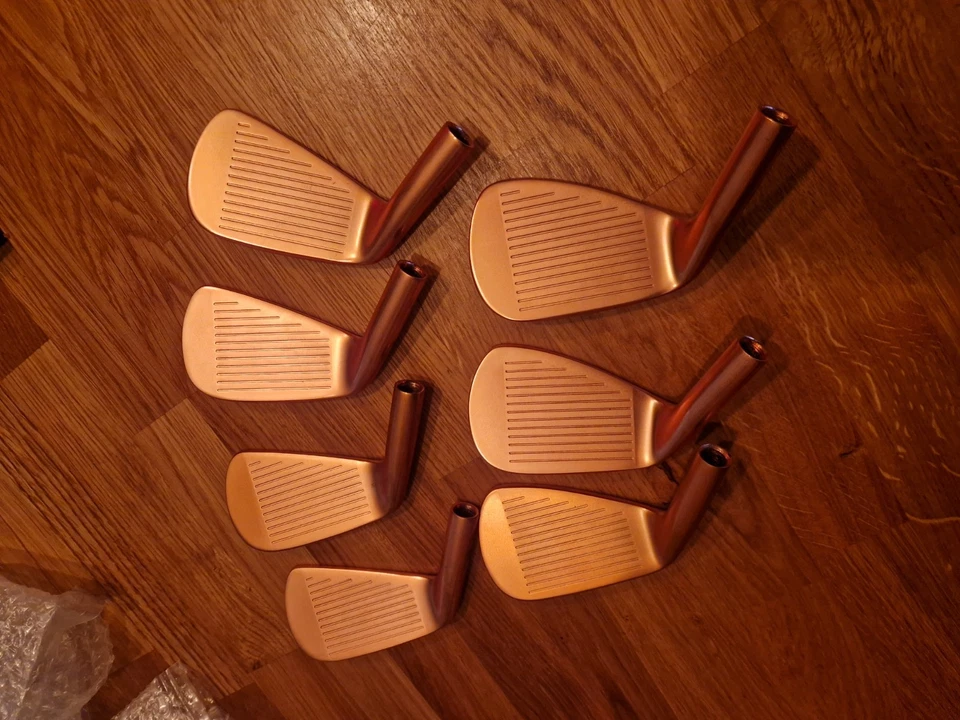 RADAR Forged 1020s golf blade iron heads in raw copper finish 4,pw BRAND NEW - Image 4 of 4