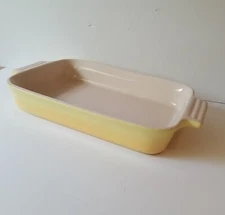 LE CREUSET 10"x 7" HERITAGE Stoneware Casserole Baking Dish 08-05 Yellow Enamel