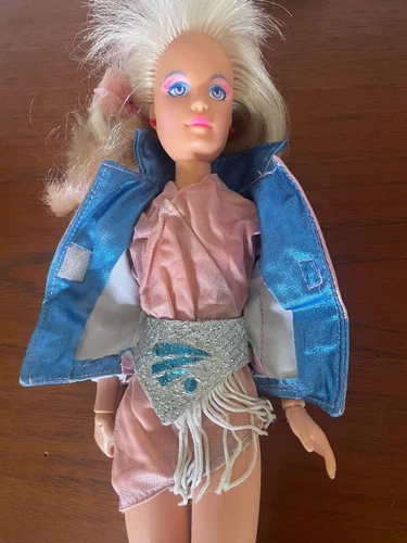 2 Vintage Dolls. 1985 Jem and The Holograms Jerrica and 1987 Lady Lovely Lock