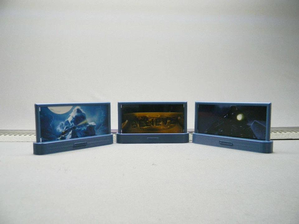 LIONEL POLAR EXPRESS BILLBOARDS (3 BOARDS and 6 IMAGES) O GAUGE 2123070-BB NEW - Image 2 of 4