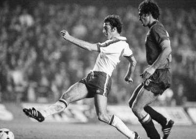 Trevor Francis of England in action at in Barcelona Mar 1980 Football Old Photo