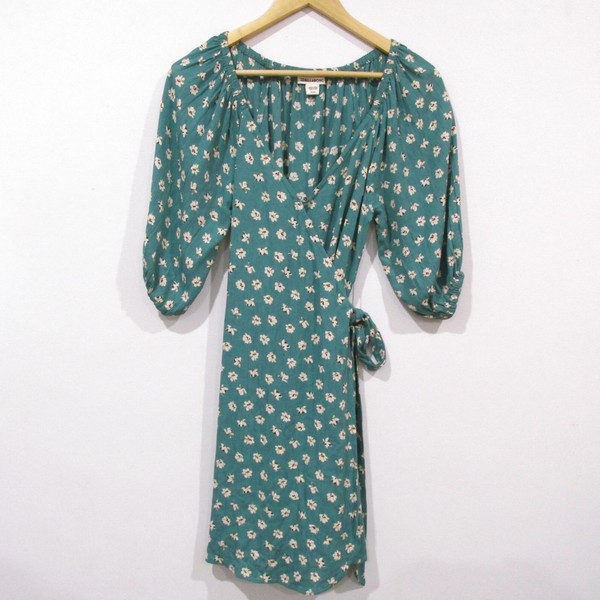 Billabong Mini Wrap Dress Green Floral Size S Short Sleeve