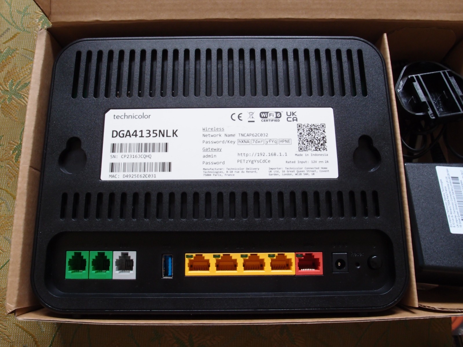 Technicolor DGA4135, WiFi6, Digital Voice, VoIP, used 3 hours only, fully reset.