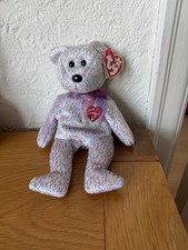 TY Beanie Baby - 2001 Signature Bear - with tags - excellent condition
