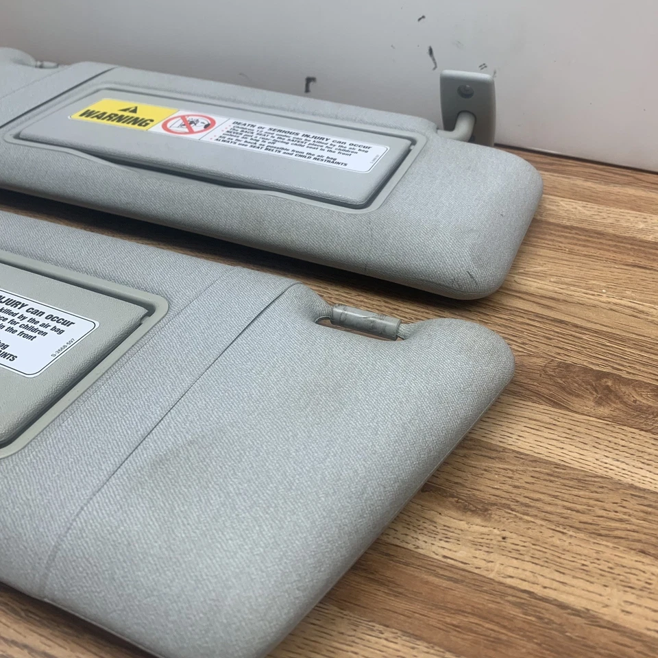 Juego de parasol Mercedes-Benz E320 W210 1996-2002 par gris claro con Homelink Foto 4 de 4