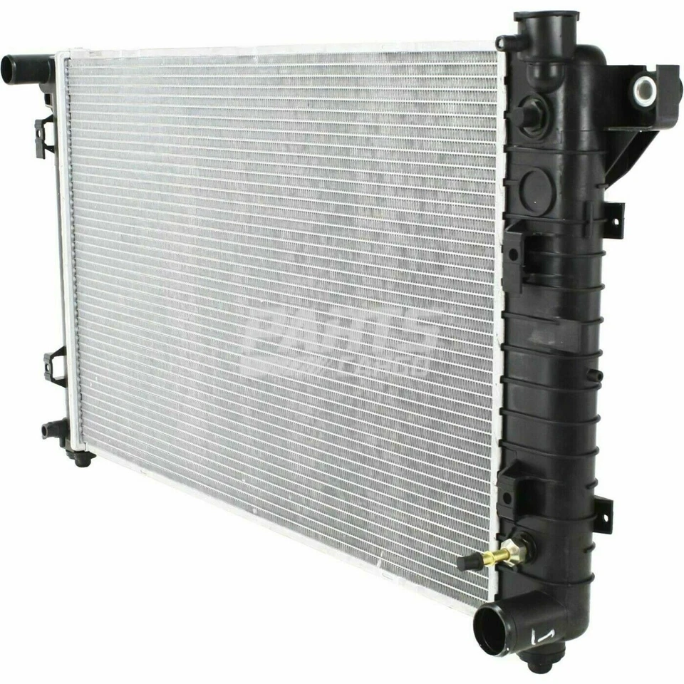 Se adapta a Dodge Ram 1500 CH3010149 1994-97 radiador núcleo de aluminio plástico 52028057AE Foto 2 de 4