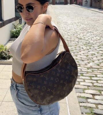 ショルダーバッグ Louis Vuitton croissant one shoulder bag Louis Vuitton Pochette Croissant One-Shoulder Shoulder Bag